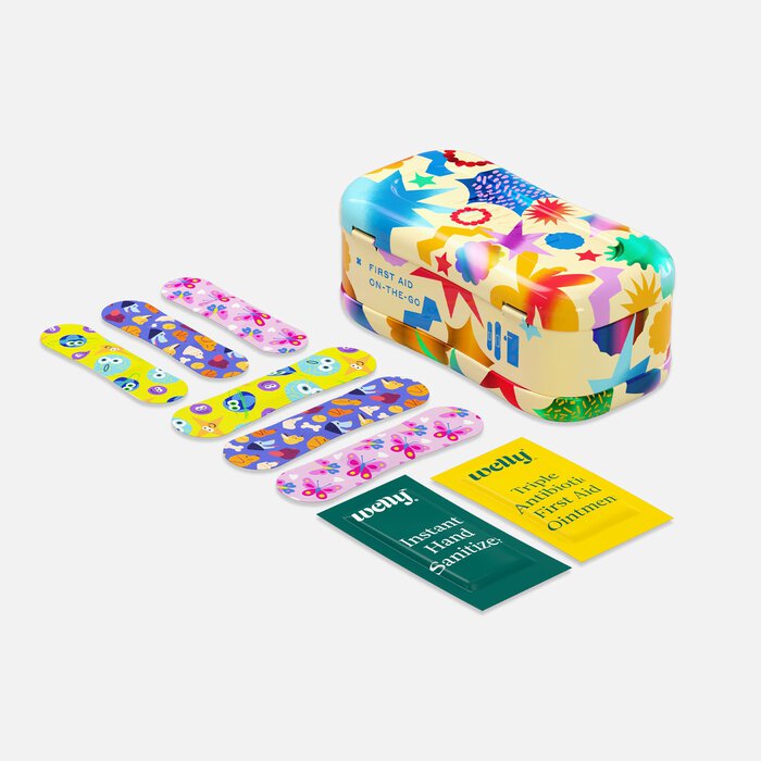 Welly Quick Fix Kit First Aid Travel Kit - 24 ct., , large