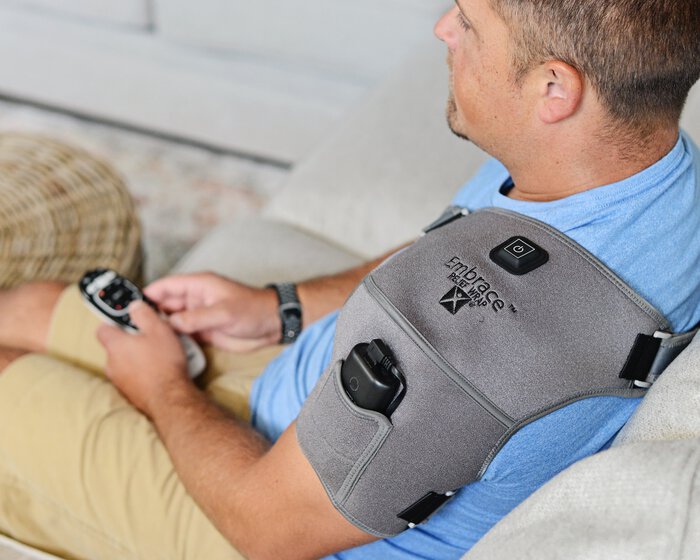 Battle Creek Embrace ™ Relief Shoulder Wrap, , large