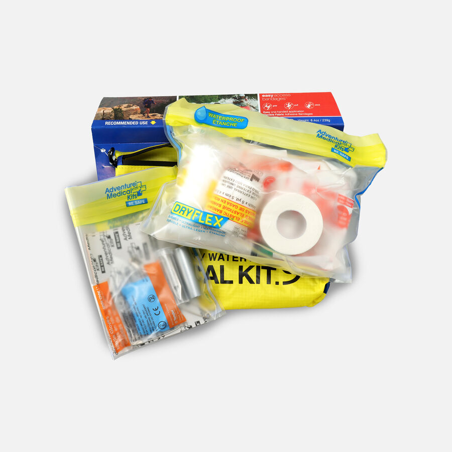 Adventure Medical First Aid Kit Ultralight/Watertight .9, , large image number 2